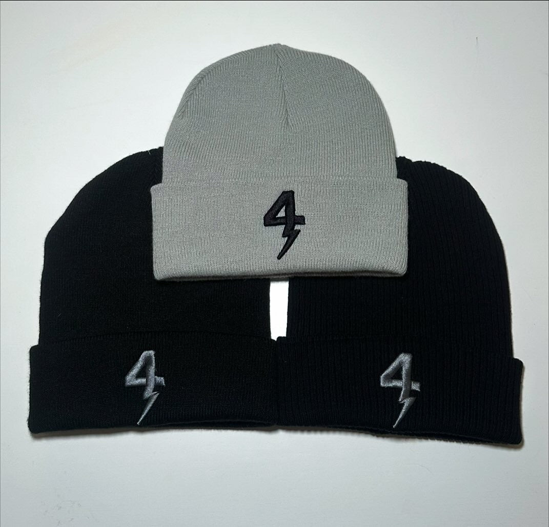 4SZN Beanies