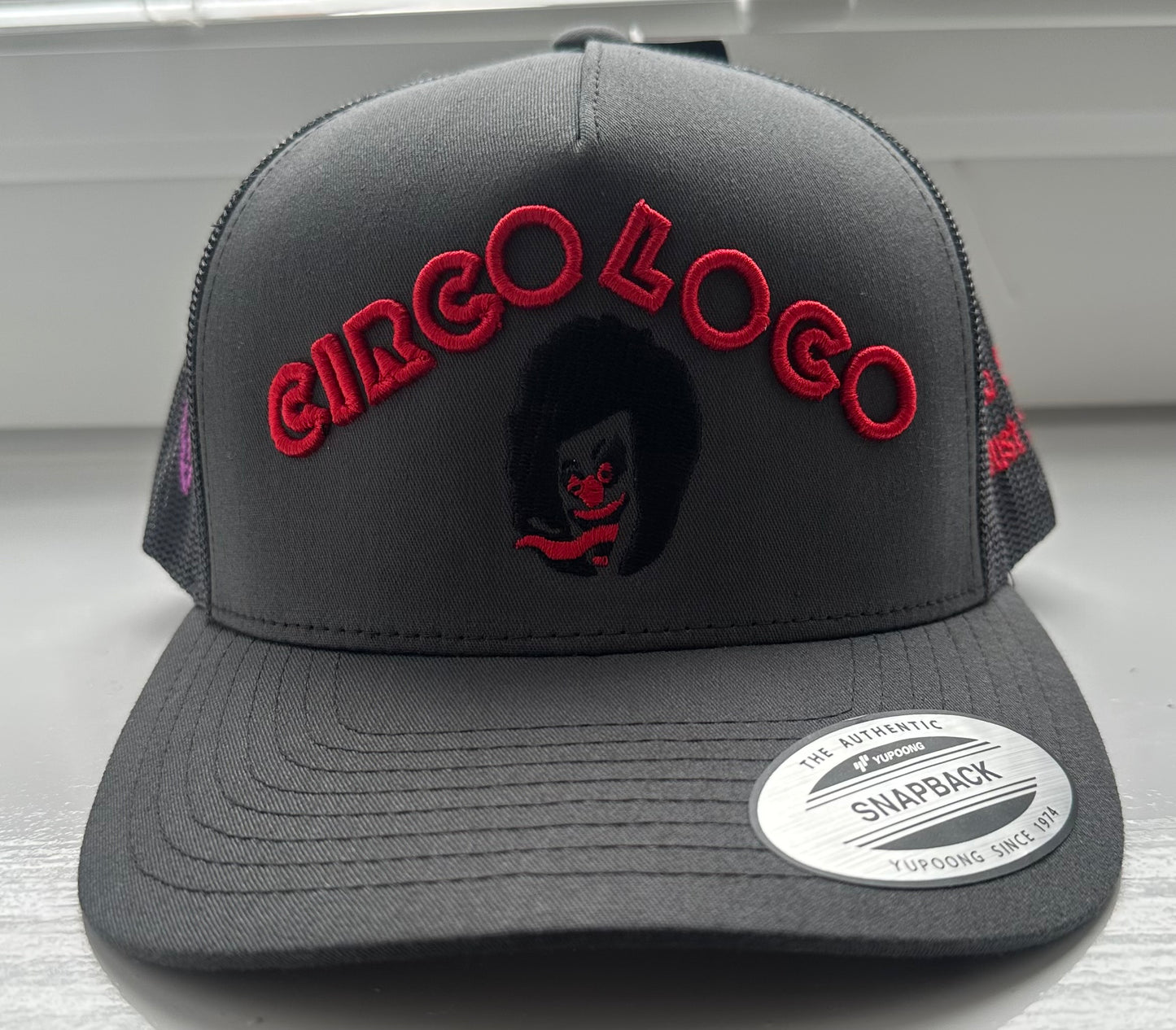 Circo Loco - GREY