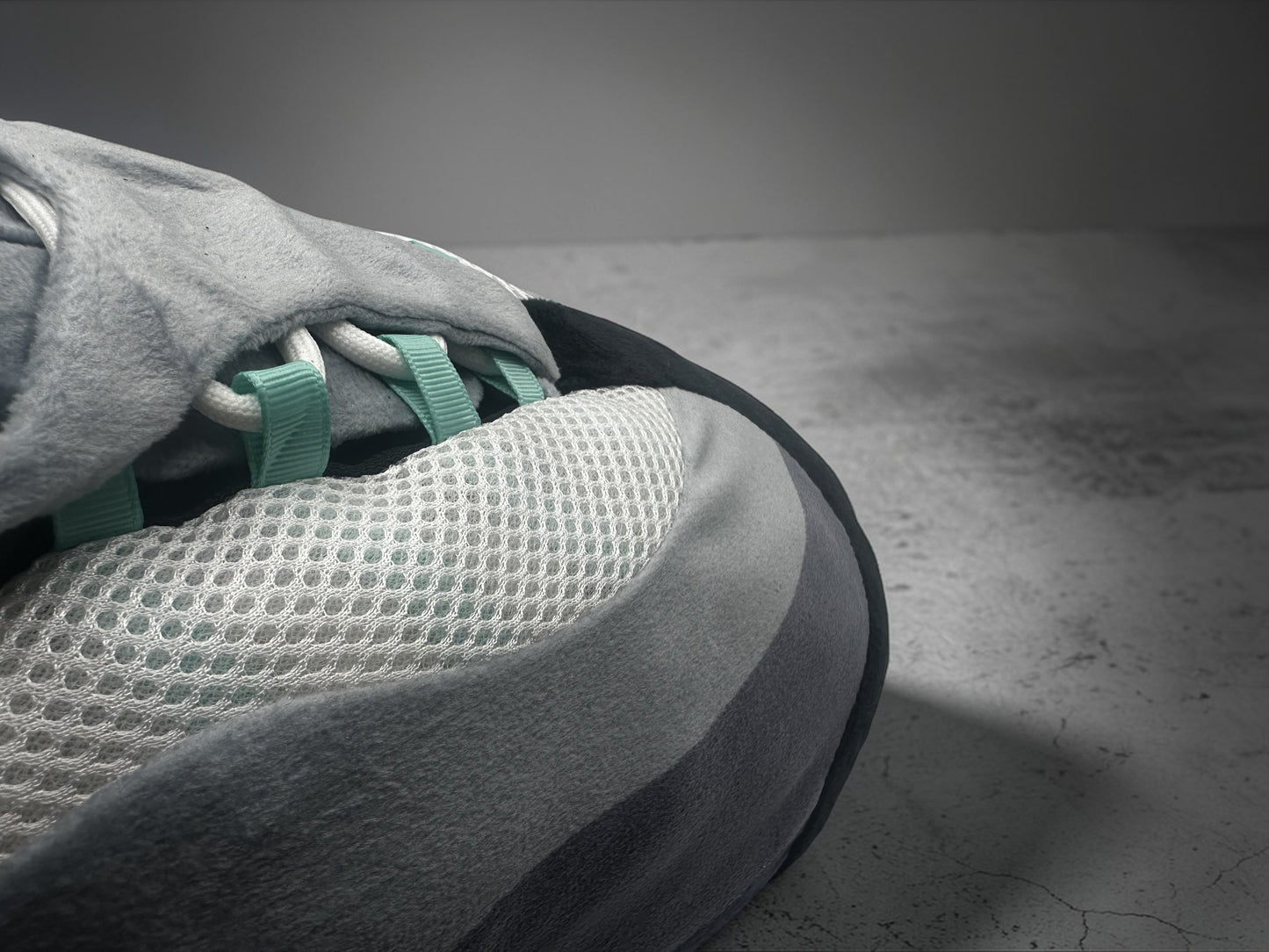 AIR MAX Hyper Turquoise Slippers