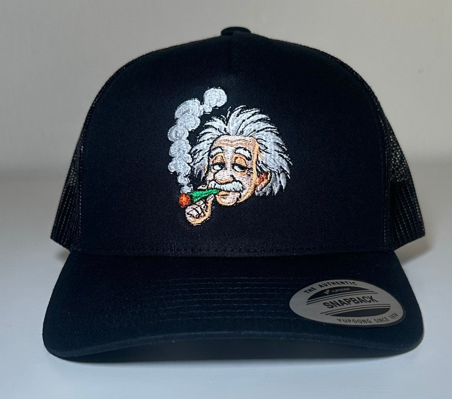 Smokey Einstein - BLACK